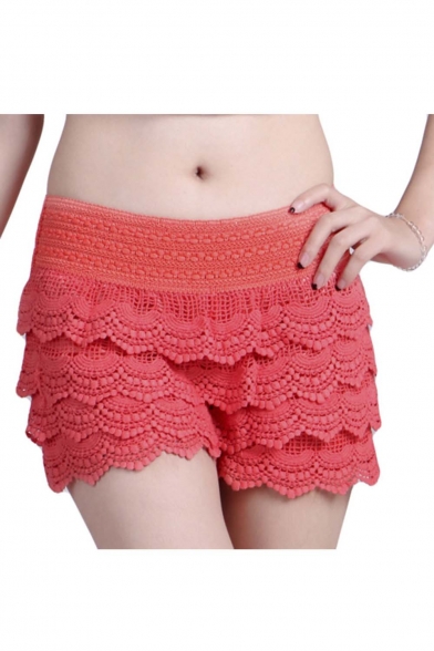 Women's Fitted Scallop Hem Crochet Lace Mini Shorts