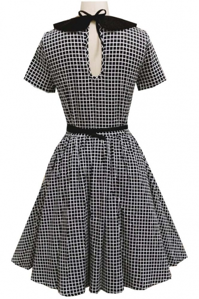 Women's Elegant Vintage 1940's Short Sleeve Plaid Fit & Flare Dress