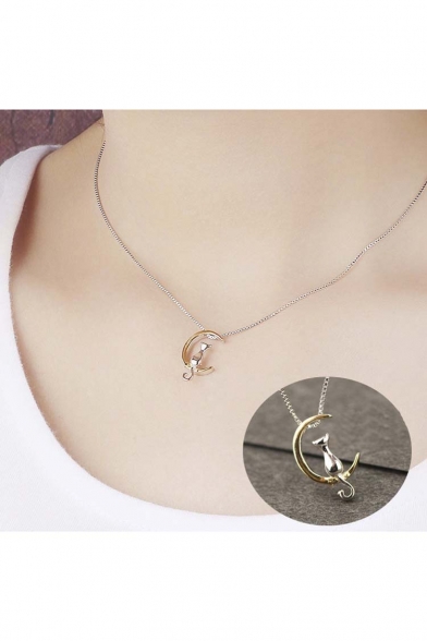 New Arrival Fashionable Cat Siting On Moon Pendant Necklace