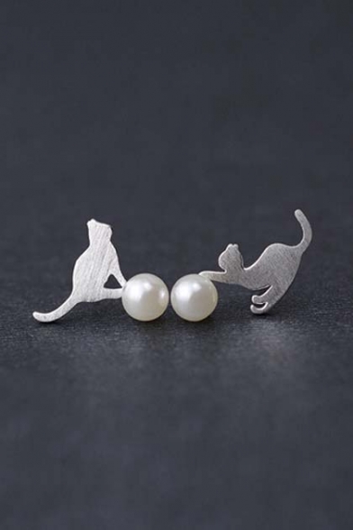 New Arrival Fashion Cute Cat Playing Ball Stud Earrings