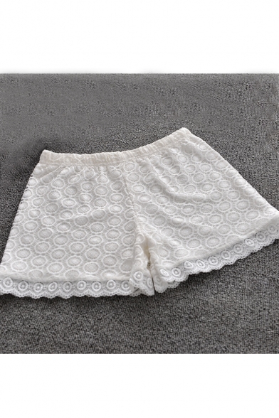 Women's Elastic Waist Circle Print Lace Crochet Mini Shorts
