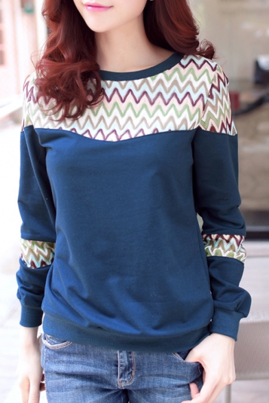 Women's Basic Round Neck Long Sleeve Color Block Wave Striped Loose Tee