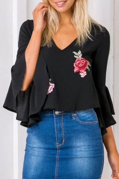 Summer's Chiffon Floral Printed V Neck Open Back Bell Sleeve Pullover Blouse