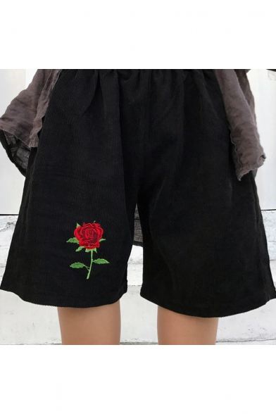 Retro Rose Embroidered Elastic Waist Leisure Sports Shorts with Pockets