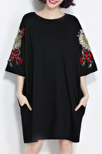 Floral Embroidered Round Neck Half Sleeve Oversize Casual T-Shirt Dress
