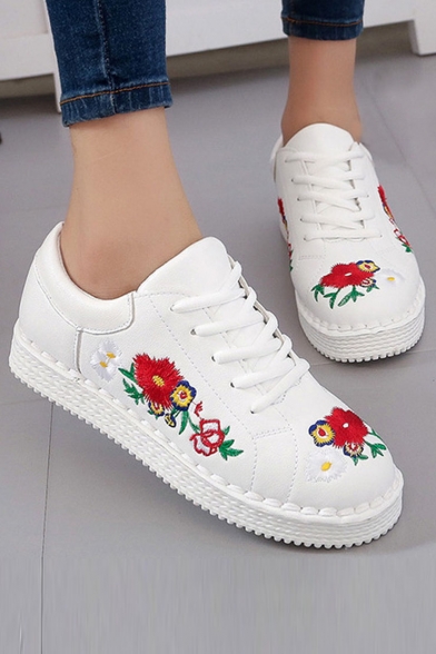 Fashion Floral Embroidery Pattern Round Toe  Tied Flat Shoes