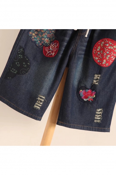 Fashion Embroidery Pattern Ripped Drawstring Elastic Waist Capris Jeans
