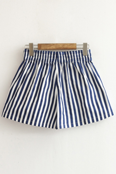 Vertical Striped Print Elastic Waist Wide Legs Loose Beach Shorts
