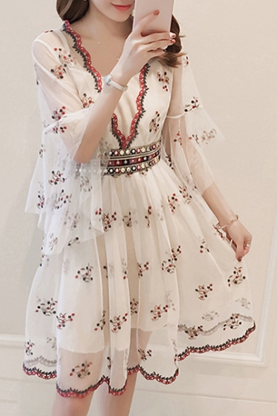 Chic Floral Embroidered Plunge Neck Flared Sleeve Midi A-Line Dress