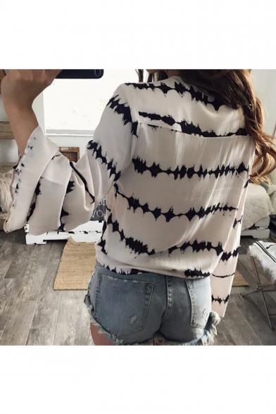 New Arrival Fashion Wrap Plunge Neck Long Sleeve Printed Chiffon Blouse