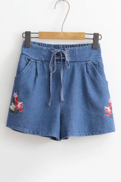 Chic Floral Embroidered Elastic Waist Wide Legs Loose Denim Shorts
