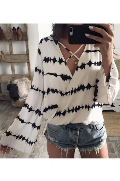 Summer's New Fashion Sexy Plunge Neck Long Sleeve Color Block Blouse