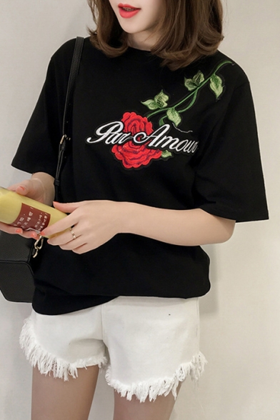 Color Block Floral Embroidered Round Neck Half Sleeve Tee in Loose Fit