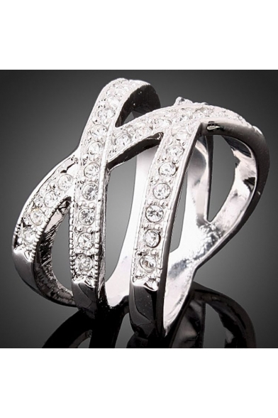 New Fashion Simple Hollow Out Diamond Studded Ring