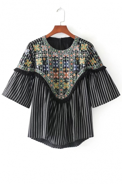 New Arrival Round Neck Half Sleeve Chic Embroidered Pullover Blouse