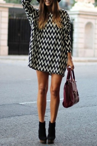 New Fashion Round Neck Chevron Long Sleeve Mini Shift Dress in Loose Fit