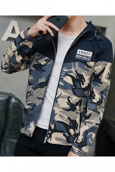 Camouflaged Patchwork Letter Printed Long Sleeves Zip-up Hooded Padded Jacket with Zippered Pockets