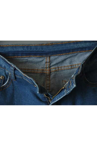 Simple Zip Fly Light-Wash Bootcut Jeans with Pockets