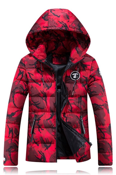 Camouflaged Pattern Long Sleeves Hooded Zip-up Quilted Jacket with Zippered Pockets