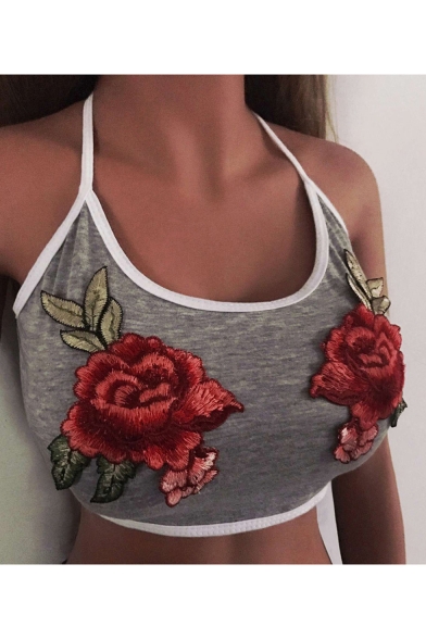 Fashion Embroidery Floral Pattern Halter Neck Cropped Tee