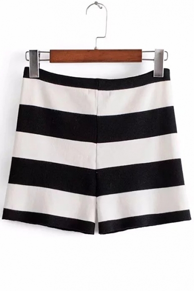 Trendy Striped Pattern Drawstring Waist Slim-Fit Hot Pants
