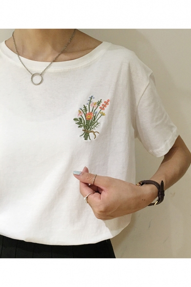 Leisure Floral Embroidery Round Neck Short Sleeves Loose Tee