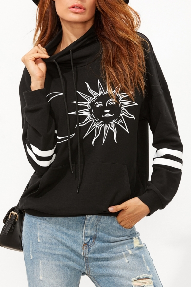 

Stylish Tribal Sun Moon Pattern Striped Long Sleeves Pullover Hoodie with Pocket, LC458721