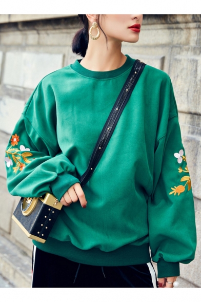 Floral Embroidered Batwing Long Sleeve Round Neck Pullover Sweatshirt