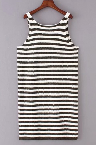 Chic Striped Pattern Patched Pocket V-Neck Knitted Mini Dress