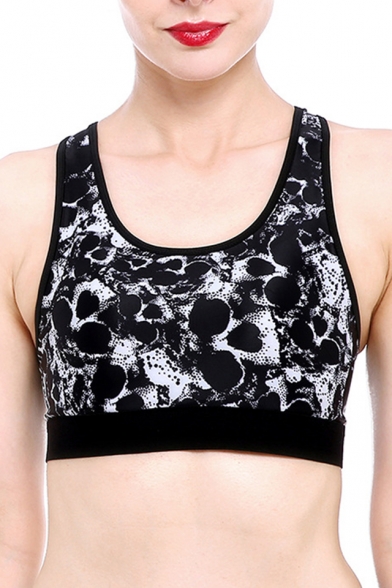 Gothic Skull Pattern Monochrome Scoop Neck Cropped Tank with High Waist Workout Pants