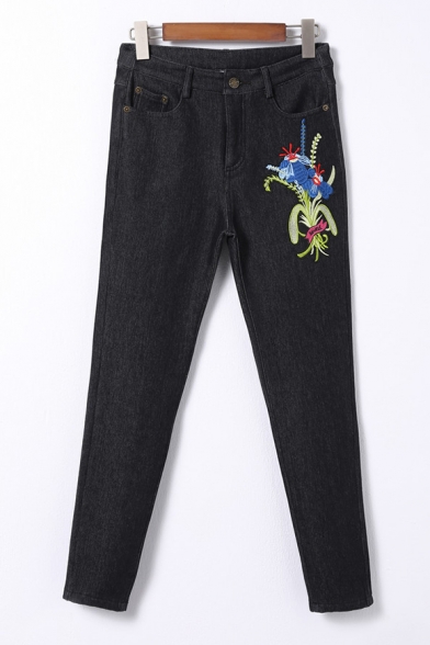 Women's Fashion Floral Embroidered Zipper Fly Pocket Detail Super Skinny Pants