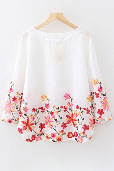 Women's Style Floral Embroidery Boat Neck Loose Pullover Blouse