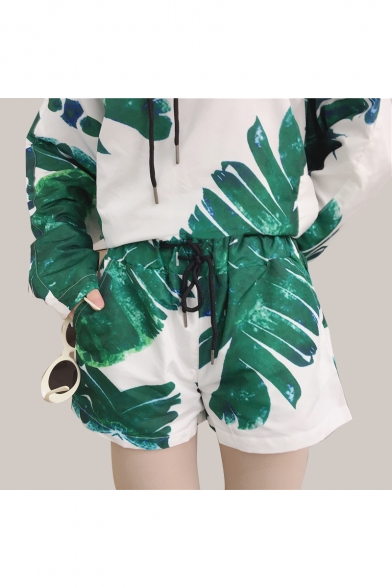 Spring Fashion Plant Leaf Print Drawstring Hoodie with Loose Sports Shorts