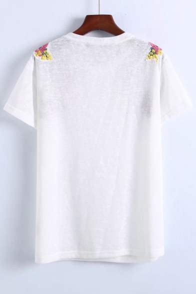 Trendy Floral Embroidery Round Neck Short Sleeves Casual Tee