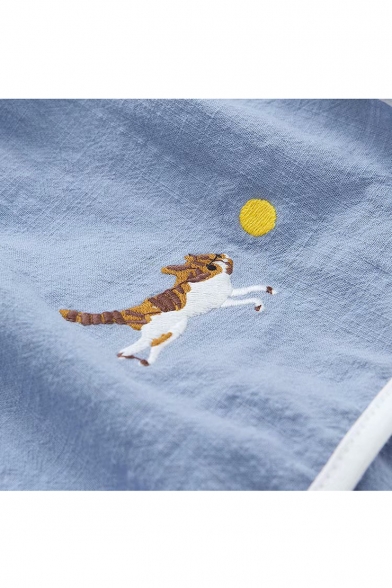 Cat Embroidered Drawstring Elastic Waist Panel Hem Sports Shorts