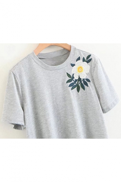 Casual Floral Embroidered Round Neck Short Sleeve Tee
