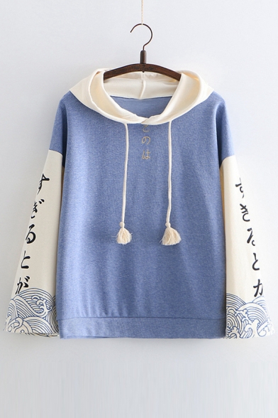 hoodie with print on sleeve