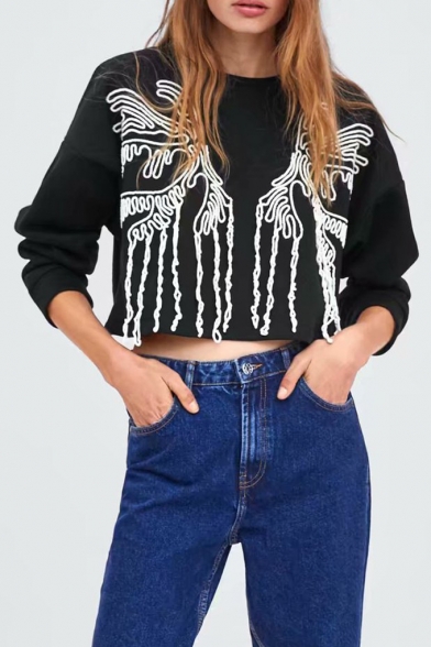 Cool Embroidered Tassel Embellished Round Neck Long Sleeve Cropped Sweatshirt
