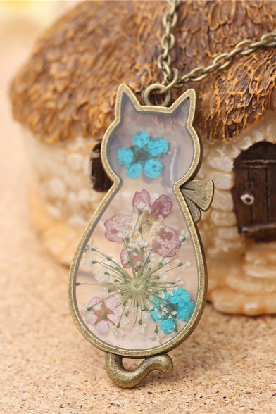 Dried Flower Cat Pattern Pendant Chain Necklace