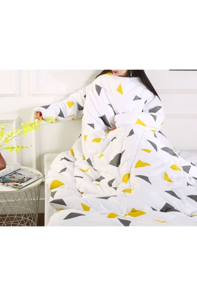 White Lazy Winter Geometric Printed Blanket Sofa Quilt with Sleeves 150*200CM