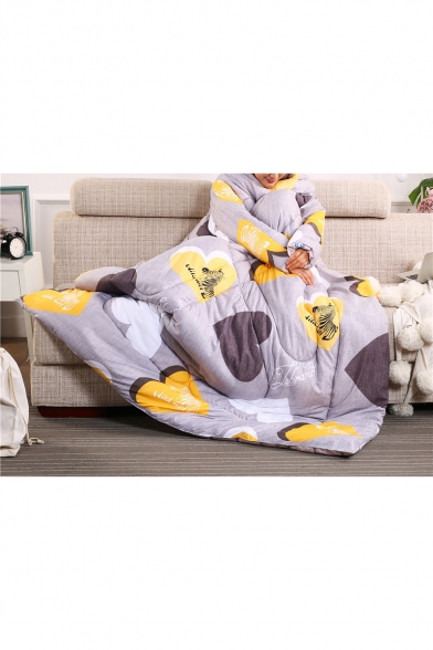 Gray Long Sleeve Heart Printed Warm Quilt Sofa Family Blanket for Adult 150×200CM