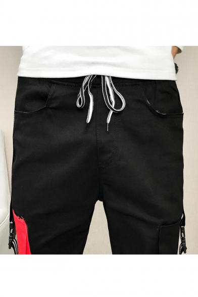 Guys Street Fashion Colorblock Letter Print Buckle Ribbon Detail Drawstring Waist Slim Fit Black Cargo Pants