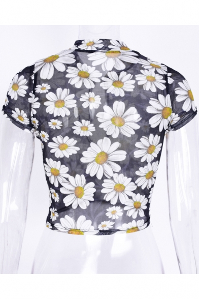 Stylish Allover Floral Printed Chinese Frogs Closure Button Short Sleeve Black Cropped T-Shirt