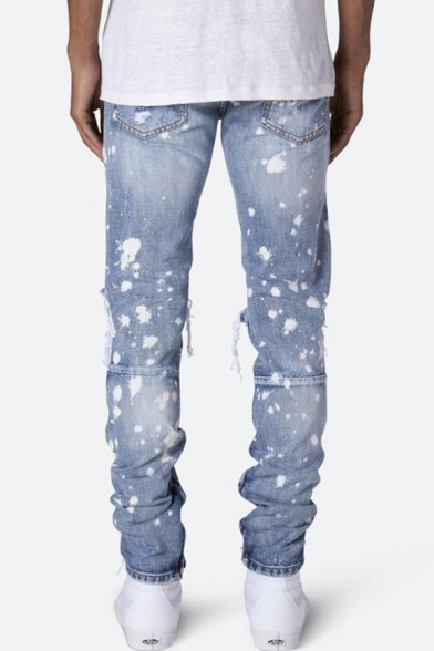 Men's New Trendy Ink Spray Printed Knee Cut Regular Fit Light Blue Ripped Jeans