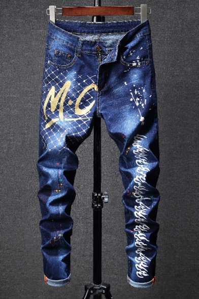 New Trendy Letter MC Spray Painting Print Slim Fit Dark Blue Jeans for Guys