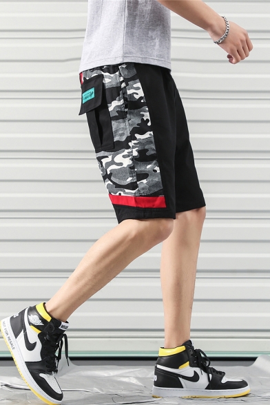 Guys Summer New Fashion Camo Patched Flap Pocket Back Beach Cotton Loose Shorts