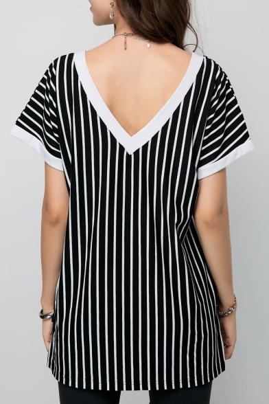 Fashion Black and White Striped Printed V Neck Short Sleeve Tee
