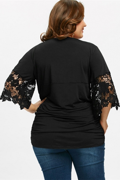 Women's Plus Size Lace Panel Half Sleeve V-Neck Black Pleated Fitted T-Shirt