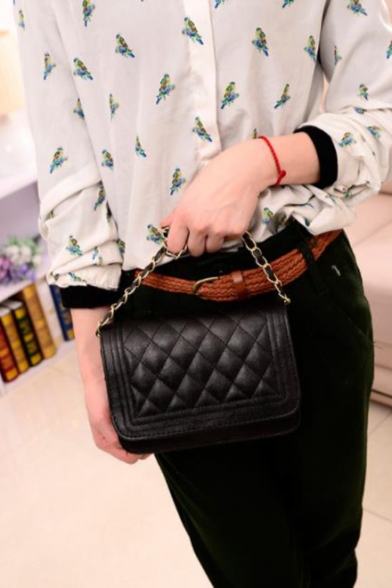 Simple Fashion Diamond Quilted Square Crossbody Bag 20.5*7.5*12.5 CM