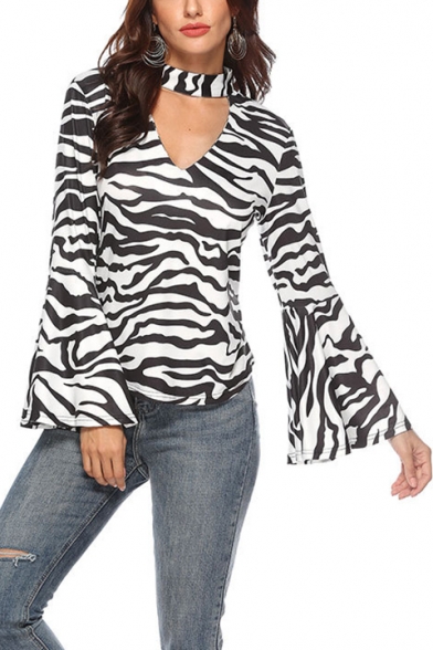 Fashion Black and White Zebra Printed Choker V-Neck Bell Long Sleeve T-Shirt for Women